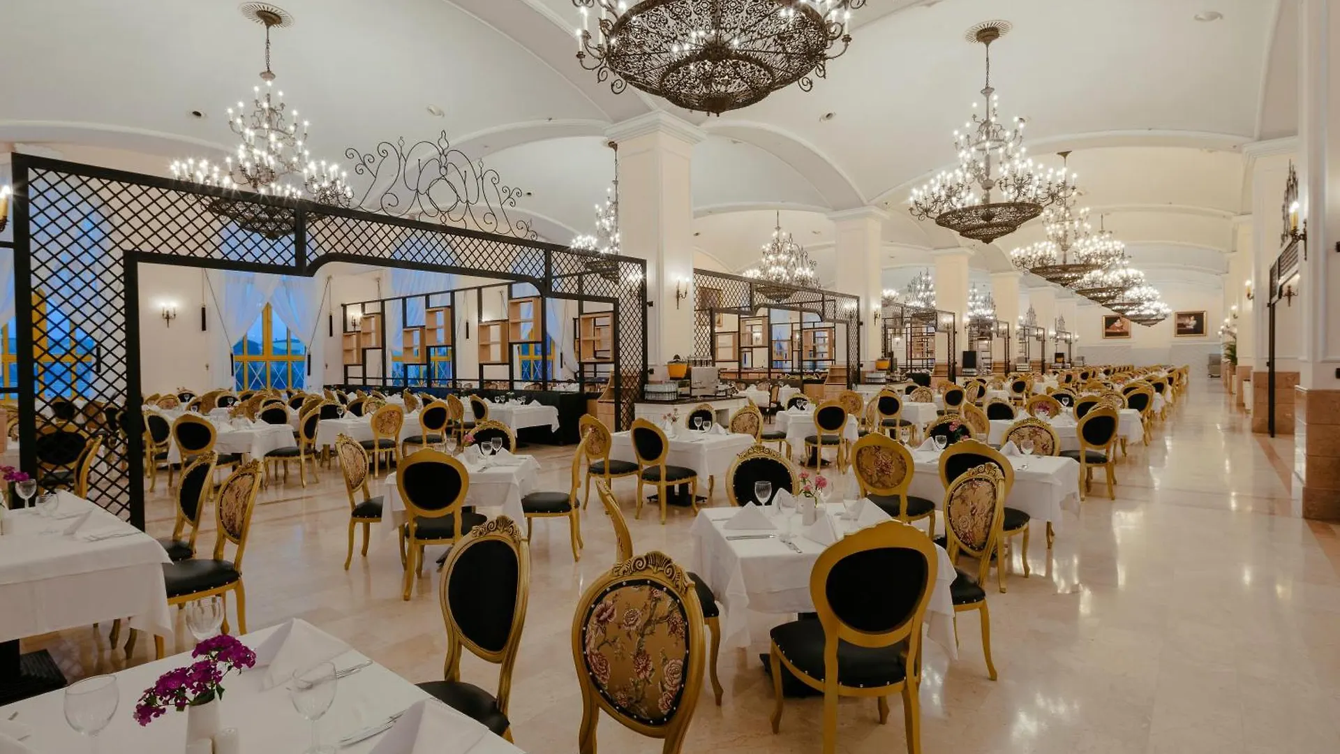 Θέρετρο Kremlin Palace Αττάλεια