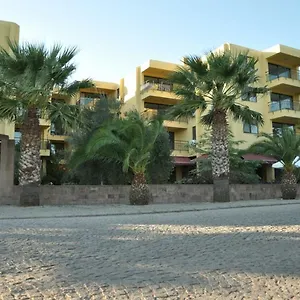 https://palm-court-suites.aegeanhotels.net