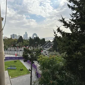 https://mayden-lux.aboutbakuhotels.com