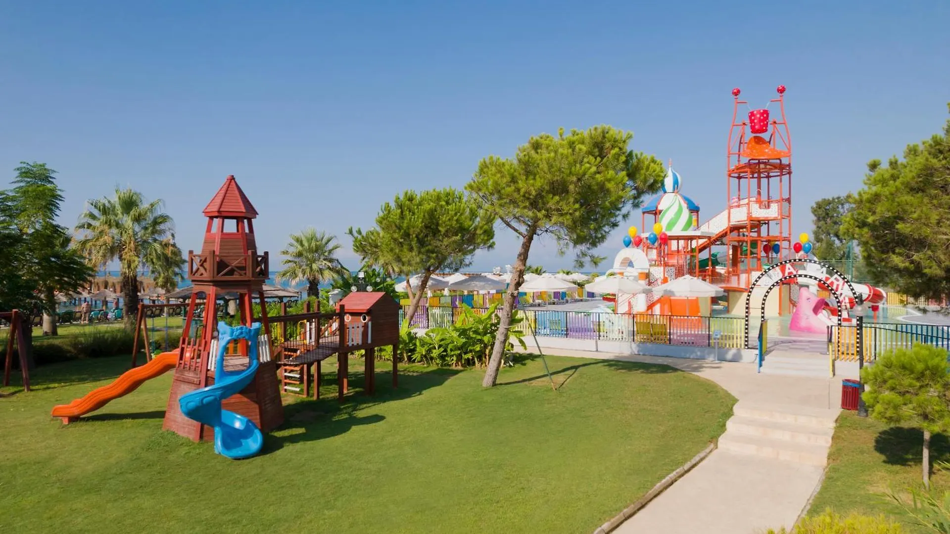 Kremlin Palace Antalya Resort