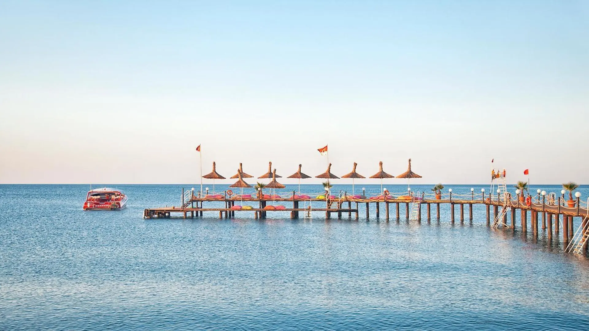 Kremlin Palace Antalya 5*,